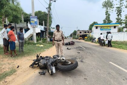 పెట్రోల్ కోసం వెళ్తూ ప్రాణాలు కోల్పోయిన బాలుడు